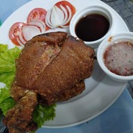 เมนูของร้าน ริน ลิน ริมน้ำ