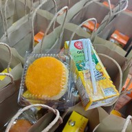 ขนมแม่ไก่ บ้านขาม