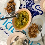 ร้านอาหารลัดดา