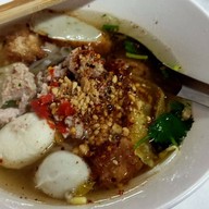 เมนูของร้าน เตี๋ยวตู้ไม้บ้านแซ่