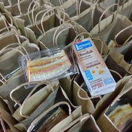 ขนมแม่ไก่ บ้านขาม