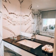 โรงแรมเมธาวลัย ชะอำ