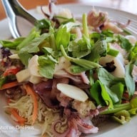 สองแควซีฟู้ด