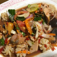 แซบเด้อ ศาลายา อาหารไทย-อีสาน สูตรดั้งเดิม สาขา1