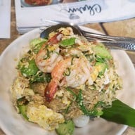 เมนูของร้าน Charm Eatery and Bar ราชครู