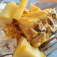 สองแควซีฟู้ด