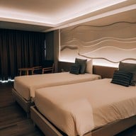 โรงแรมเมธาวลัย ชะอำ