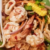 ร้านยำแซ่บสะเดิด