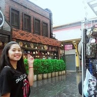 เอเชียทีคเดอะริเวอร์ฟร้อนท์