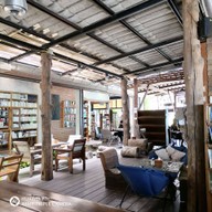 บรรยากาศ บุ๊คทรี