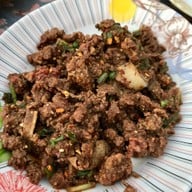 เมนูของร้าน คนมีลาบ ยโสฯ