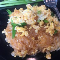 เมนูของร้าน ก๋วยเตี๋ยวแพนด้า บ้านอุ๋ม2 ปากซอยวัดผาฯ