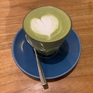 Lola’s Cafe