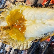 เจ๊เล็กกุ้งสด ศรีราชา By เจ๊วันศรีราชา