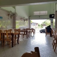 ร้านชายหาด