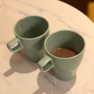 ชาญบุรี บูติค รีสอร์ต