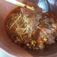 เมนูของร้าน ก๋วยเตี๋ยวแพนด้า บ้านอุ๋ม2 ปากซอยวัดผาฯ