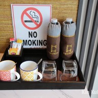 ชาญบุรี บูติค รีสอร์ต