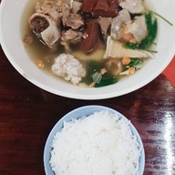 เมนูของร้าน เกาเหลาเลือดหมู เวียงป่าเป้า