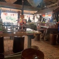 บรรยากาศ เกาเหลาเลือดหมู เวียงป่าเป้า