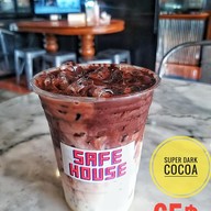 เมนูของร้าน Safe House Cafe : The Hideaway Theory
