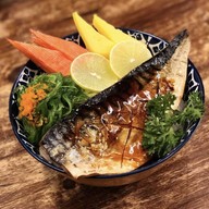 ข้าวหอมซูชิตลาดนัดเลียบด่วนรามอินทรา ตลาดนัดเลียบด่วนรามอินทรา  -