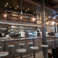 บรรยากาศ Vanilla Cafeteria EmQuartier