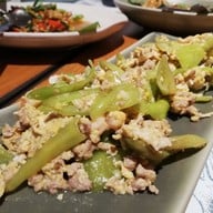 เมนูของร้าน Charm Eatery and Bar ราชครู