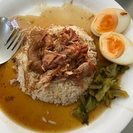 ขาหมูสะพาน -