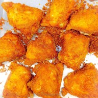 เมนูของร้าน ซารีนาไก่ทอด ตลาดGreenway