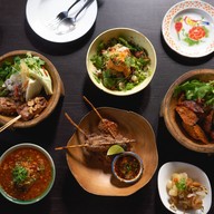 Err Urban Rustic Thai