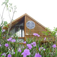 หน้าร้าน Monhunna Coffee