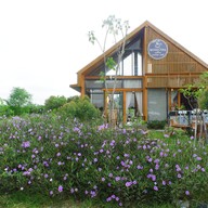 หน้าร้าน Monhunna Coffee