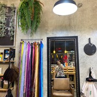 Jeed Hair Cut ตลาดนัดรถไฟศรีนครินทร์