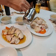 เมนูของร้าน Boon Tong Kee เซ็นทรัล ปิ่นเกล้า