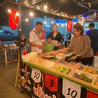 นายเอก. ข้าวมันไก่ ข้าวต้มปลา หม่าล่า