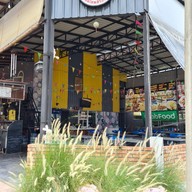 ต.รวมโชคข้าวผัดปู&พอใจหมูกระทะ