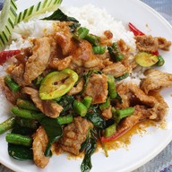 เมนูของร้าน ข้าวต้มปลาราชา กู้กู
