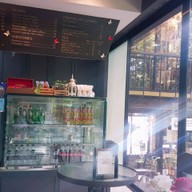 บรรยากาศ Risa Lamo อารีย์ การ์เด้น