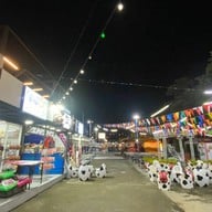 ตลาดหัวมุม