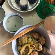 หมี่หัวล้าน