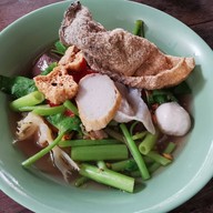 เมนูของร้าน เจ๊แชร์ วัดยาง