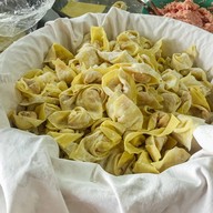 รสหนึ่ง - ถนนรอบเวียง