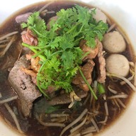 ก๋วยเตี๋ยวบ้านสวนรสเด็ด