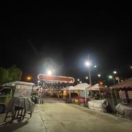 ตลาดหัวมุม