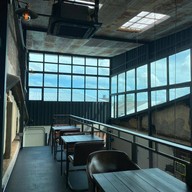 Tin & Tonic cafe and bistro