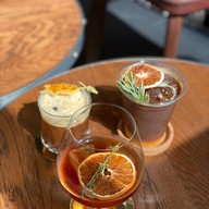 Tin & Tonic cafe and bistro