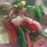 บ้านผู้ใหญ่ บ้านสิงห์