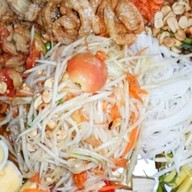 ร้านสารพัดตำเมี่ยงปลาเผาไทนคร ศรีสงคราม