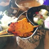 ข้าวซอยกะโหล้ง